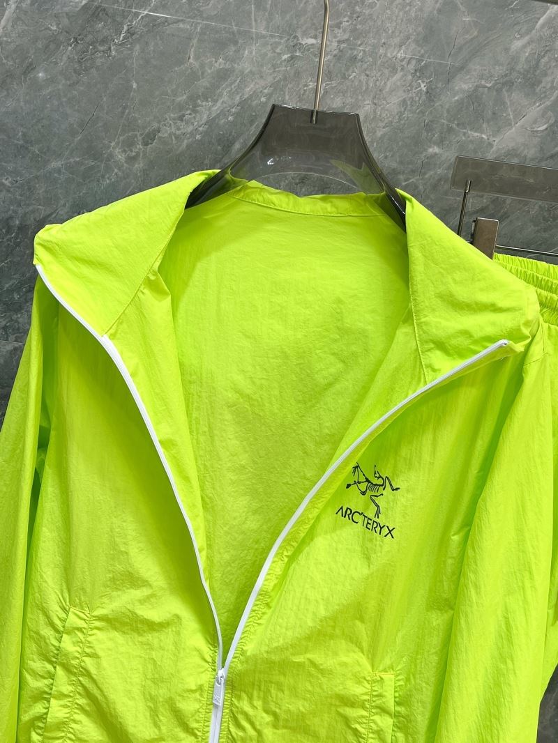 Arcteryx Sunscreen Jacket